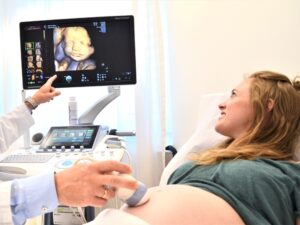 Frauenarzt Ultraschalluntersuchung Schwangerschaft